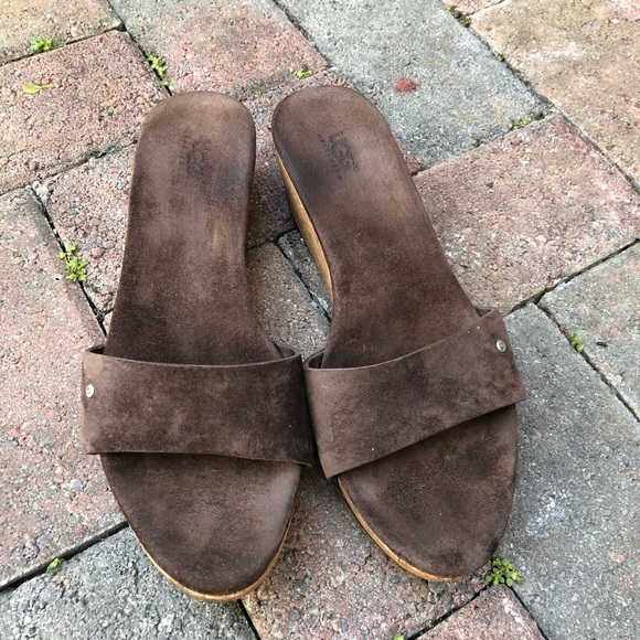 UGG Basil Wedge Slide Sandals Brown 6 - Picture 3 of 6